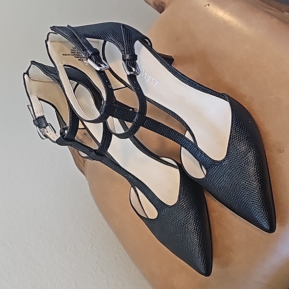 Nine west Stiletto, pointed toe heel. - Picture 2 of 4